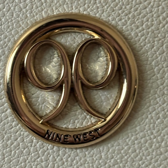 Nine W. White boat accessory bag - Picture 6 of 6